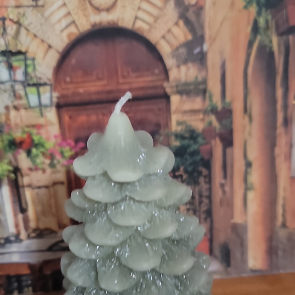 Elegant Green Holiday Tree Candle - Picture 3 of 3